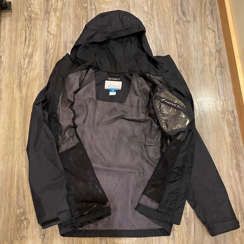 Columbia Windbreaker - Picture 8 of 9